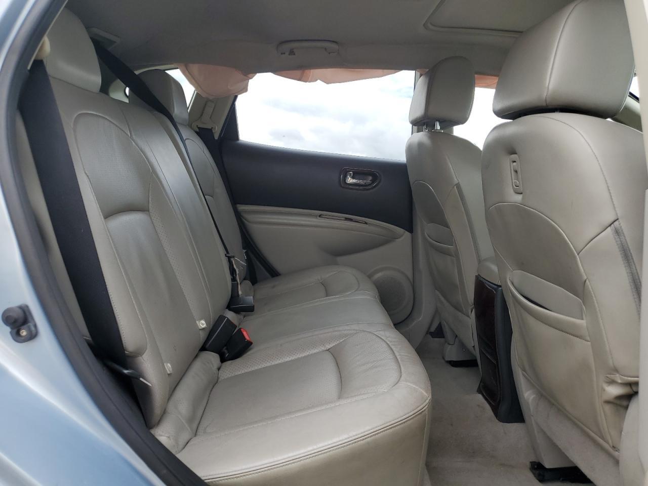 2012 NISSAN ROGUE