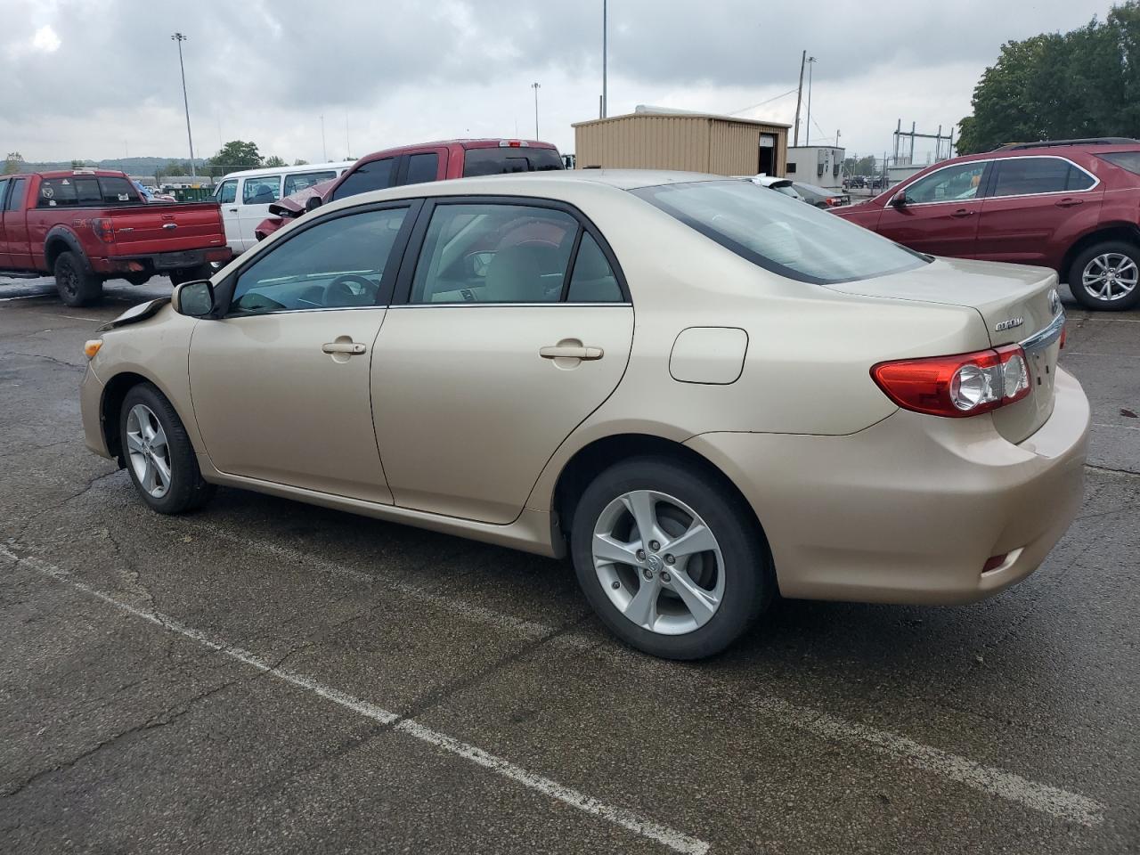 2013 TOYOTA COROLLA