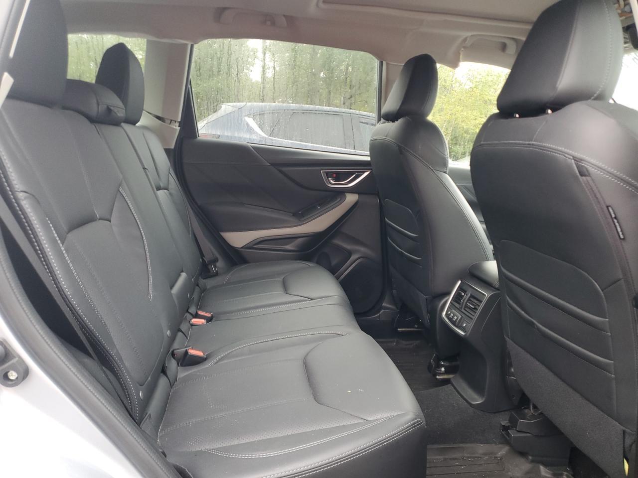 2024 SUBARU FORESTER