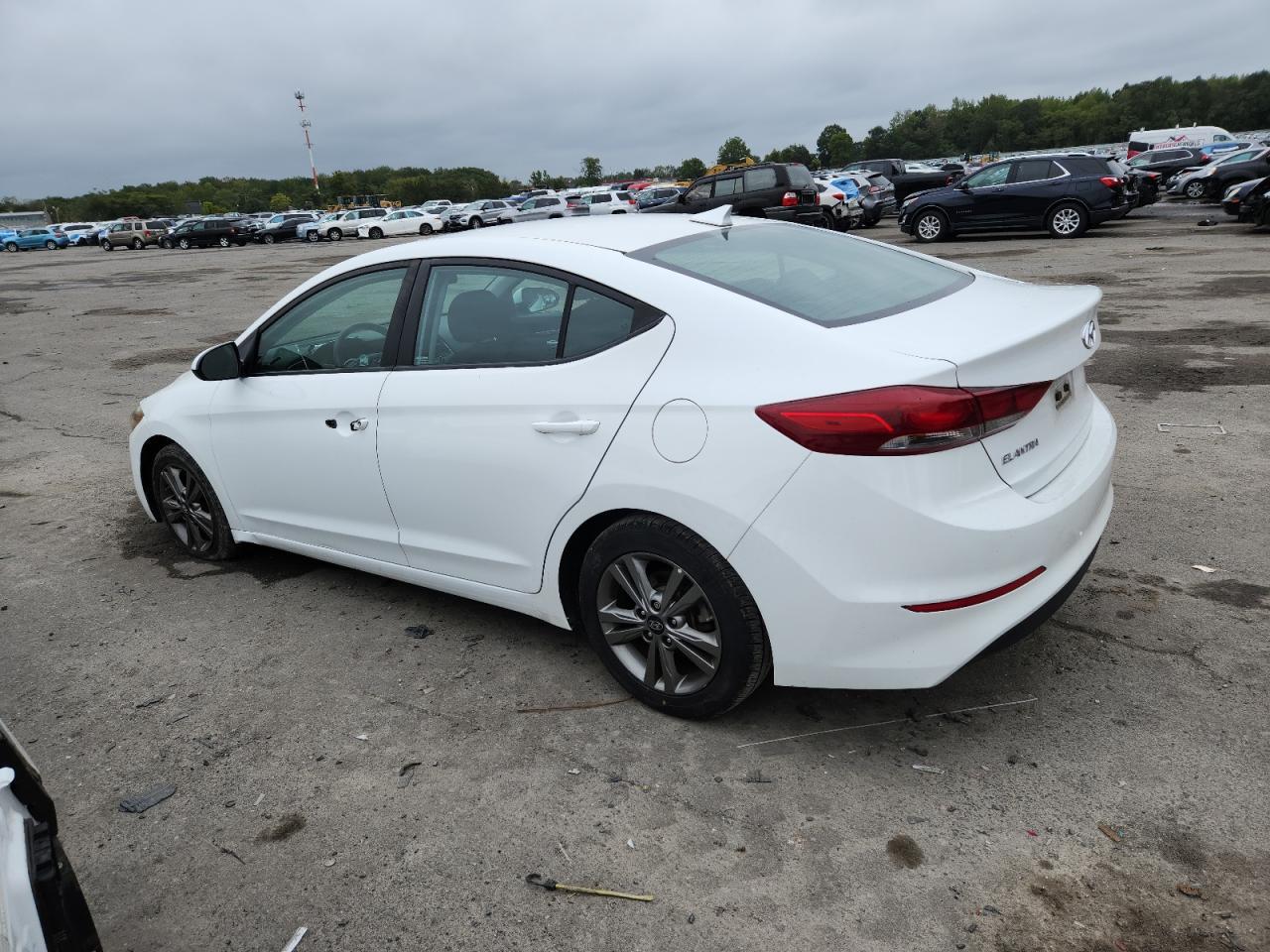 2018 HYUNDAI ELANTRA