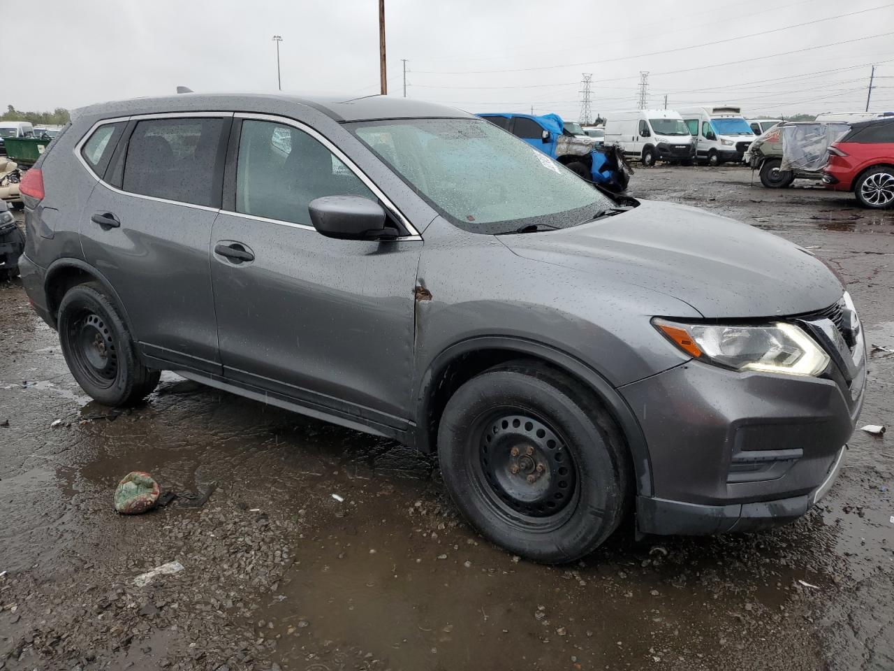2017 NISSAN ROGUE