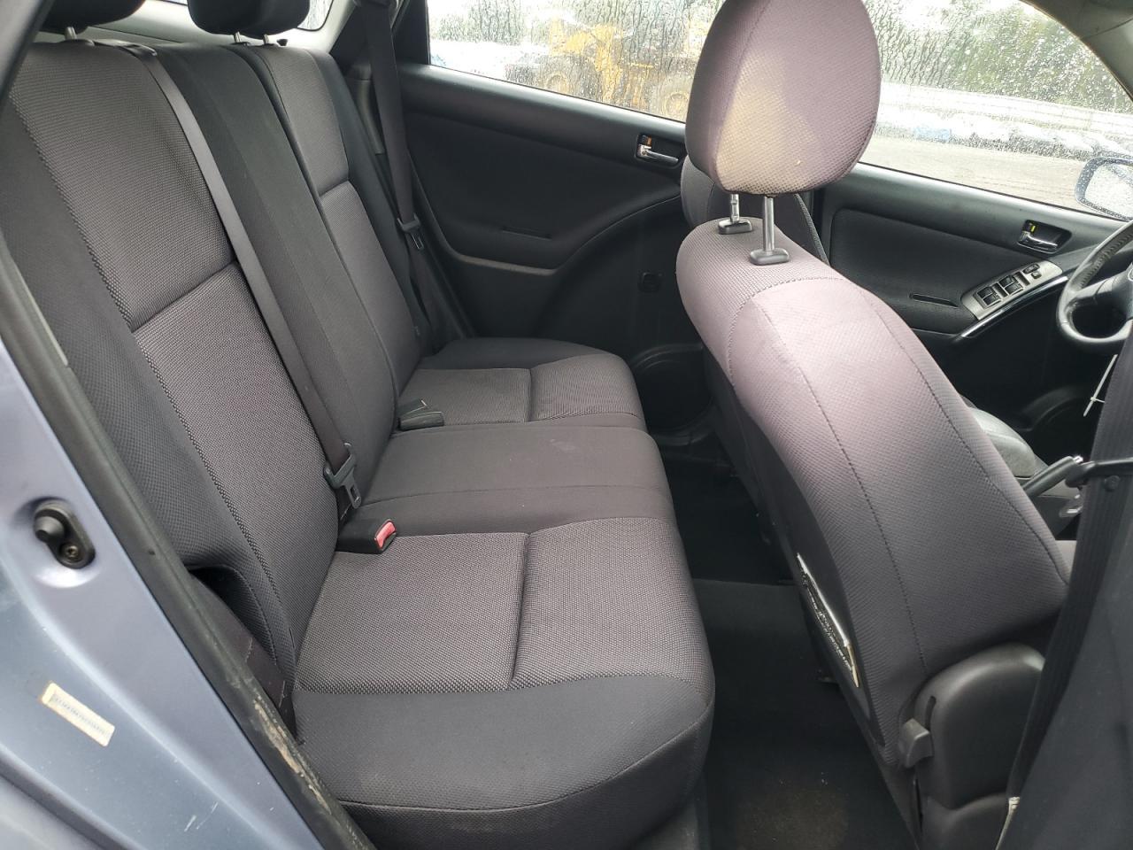 2004 TOYOTA COROLLA