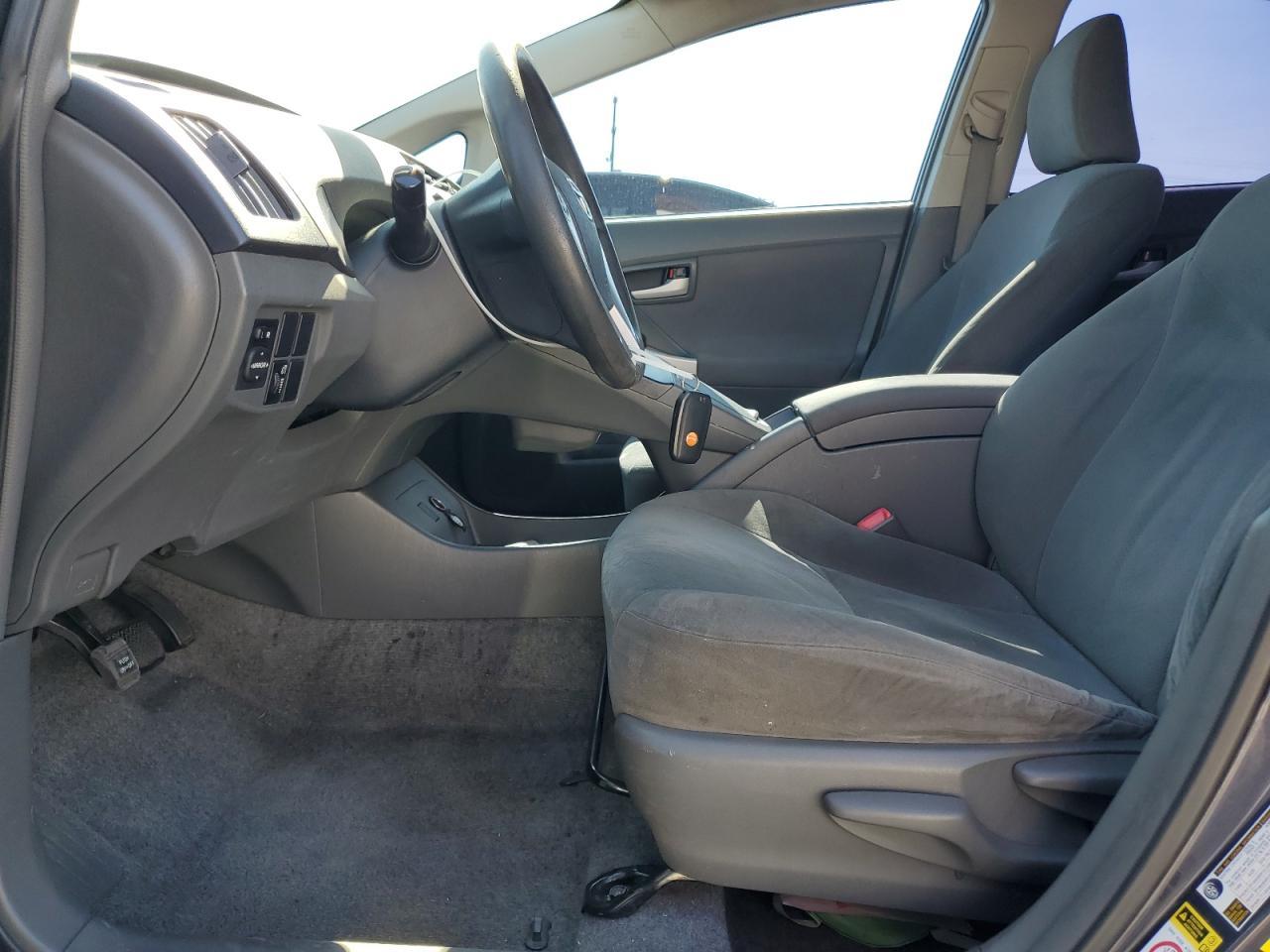 2011 TOYOTA PRIUS