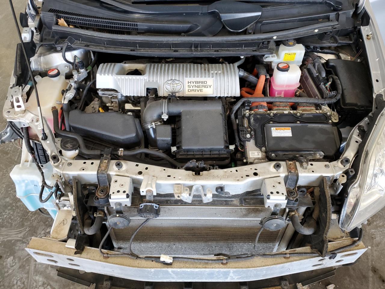 2014 TOYOTA PRIUS