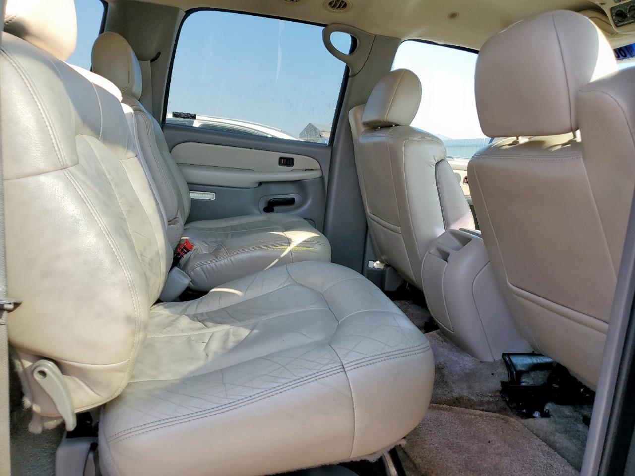 2001 CHEVROLET Suburban