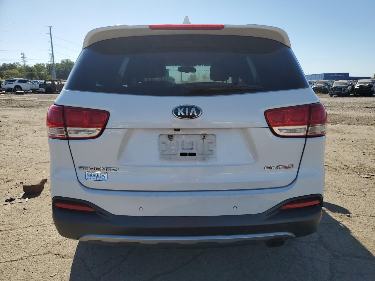 2016 KIA SORENTO