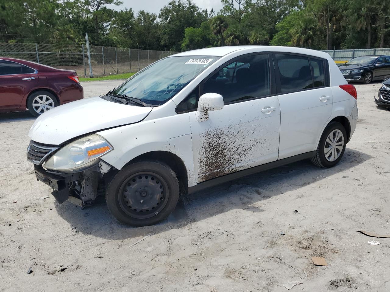 2012 NISSAN VERSA