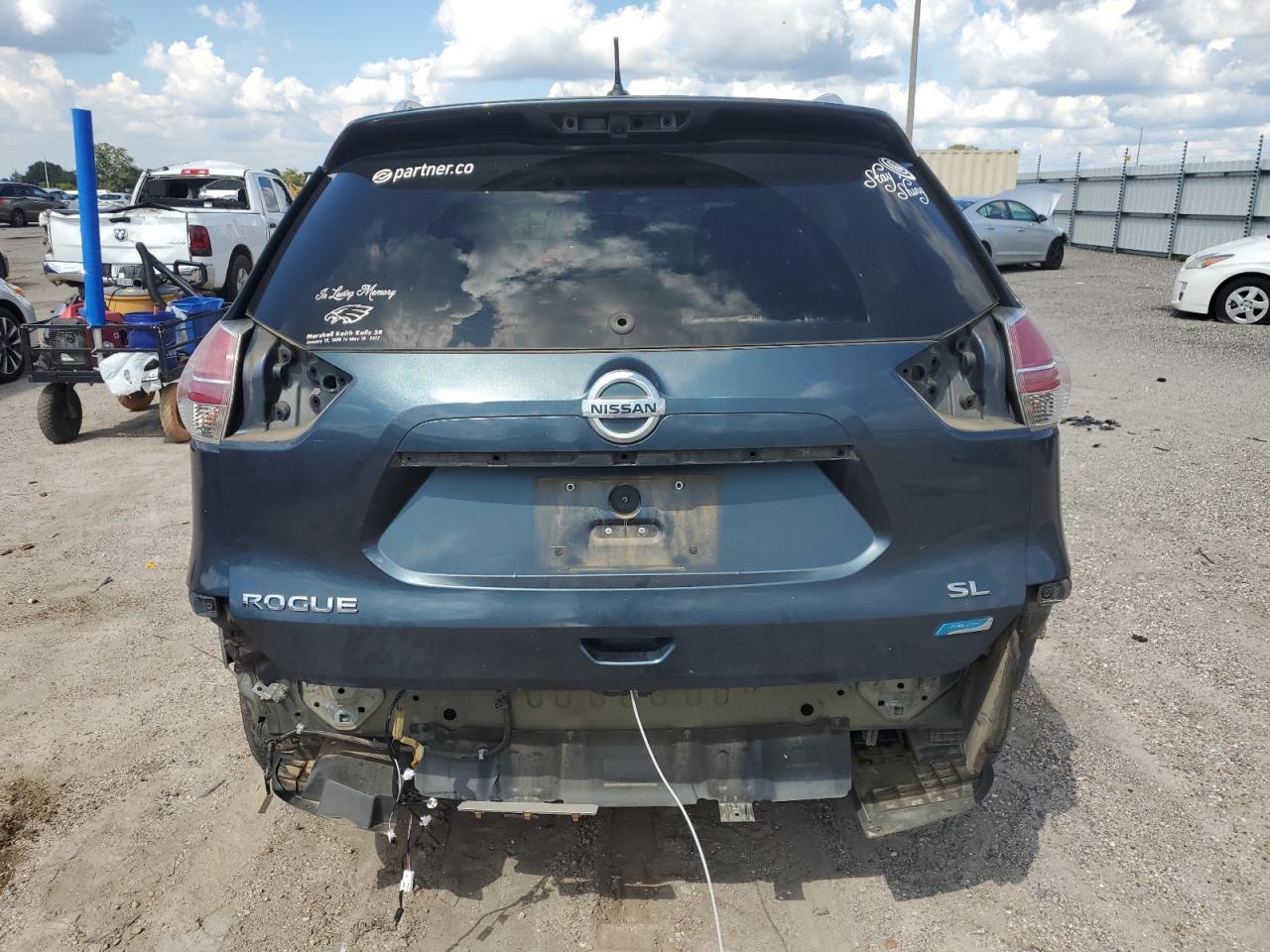 2014 NISSAN ROGUE