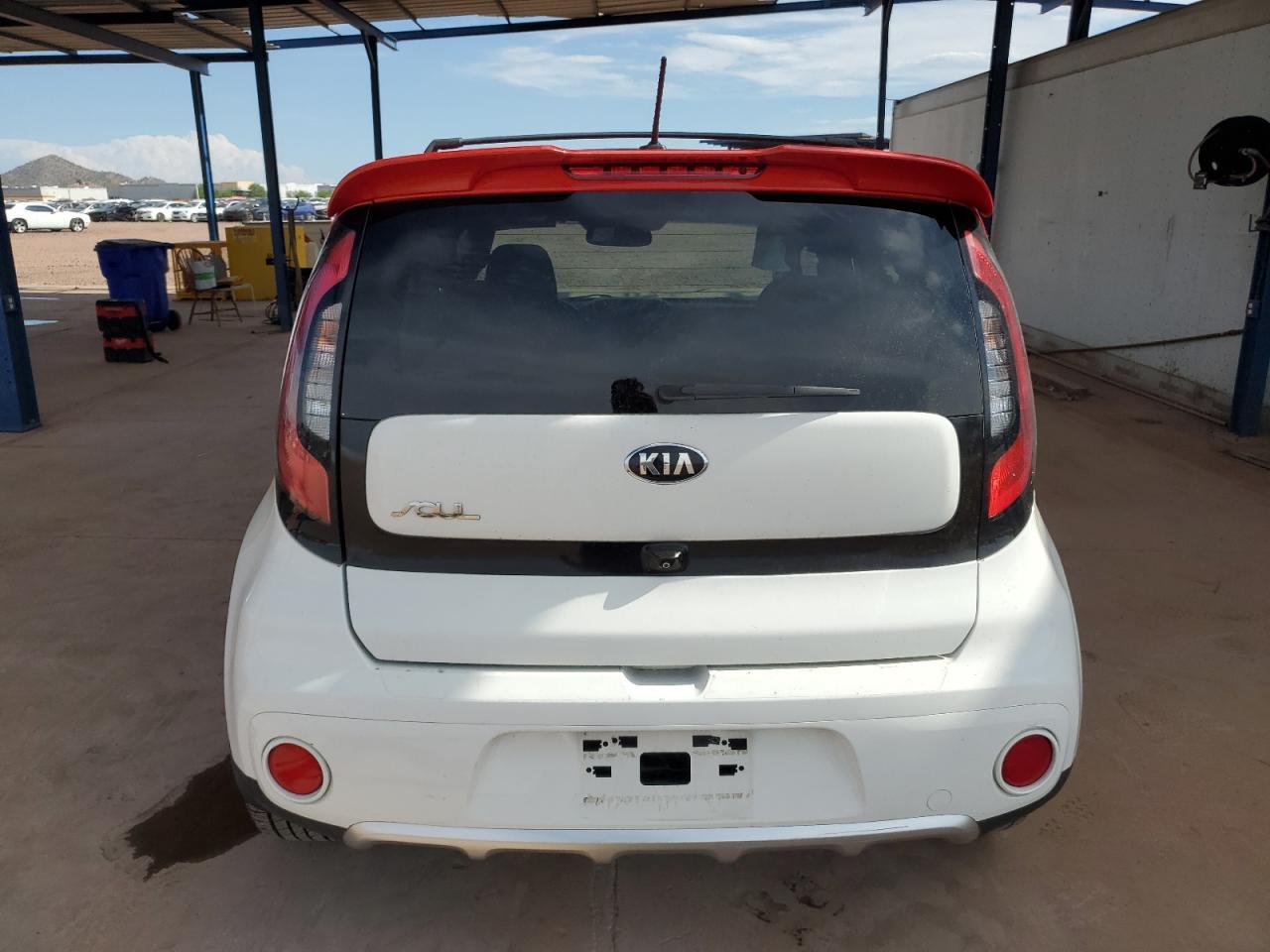 2017 KIA SOUL