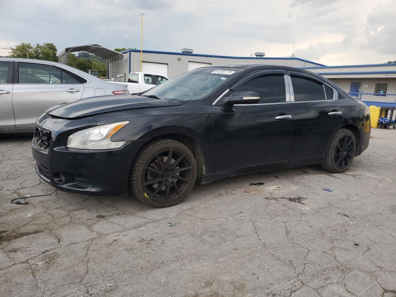 2014 NISSAN Maxima