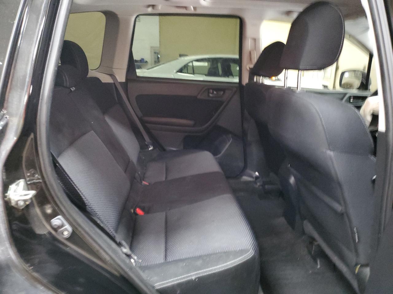 2016 SUBARU FORESTER