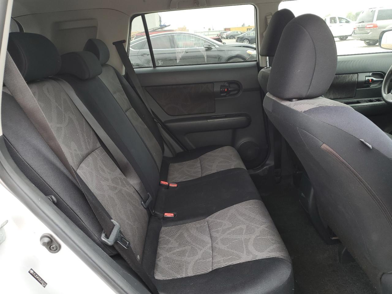 2013 TOYOTA SCION