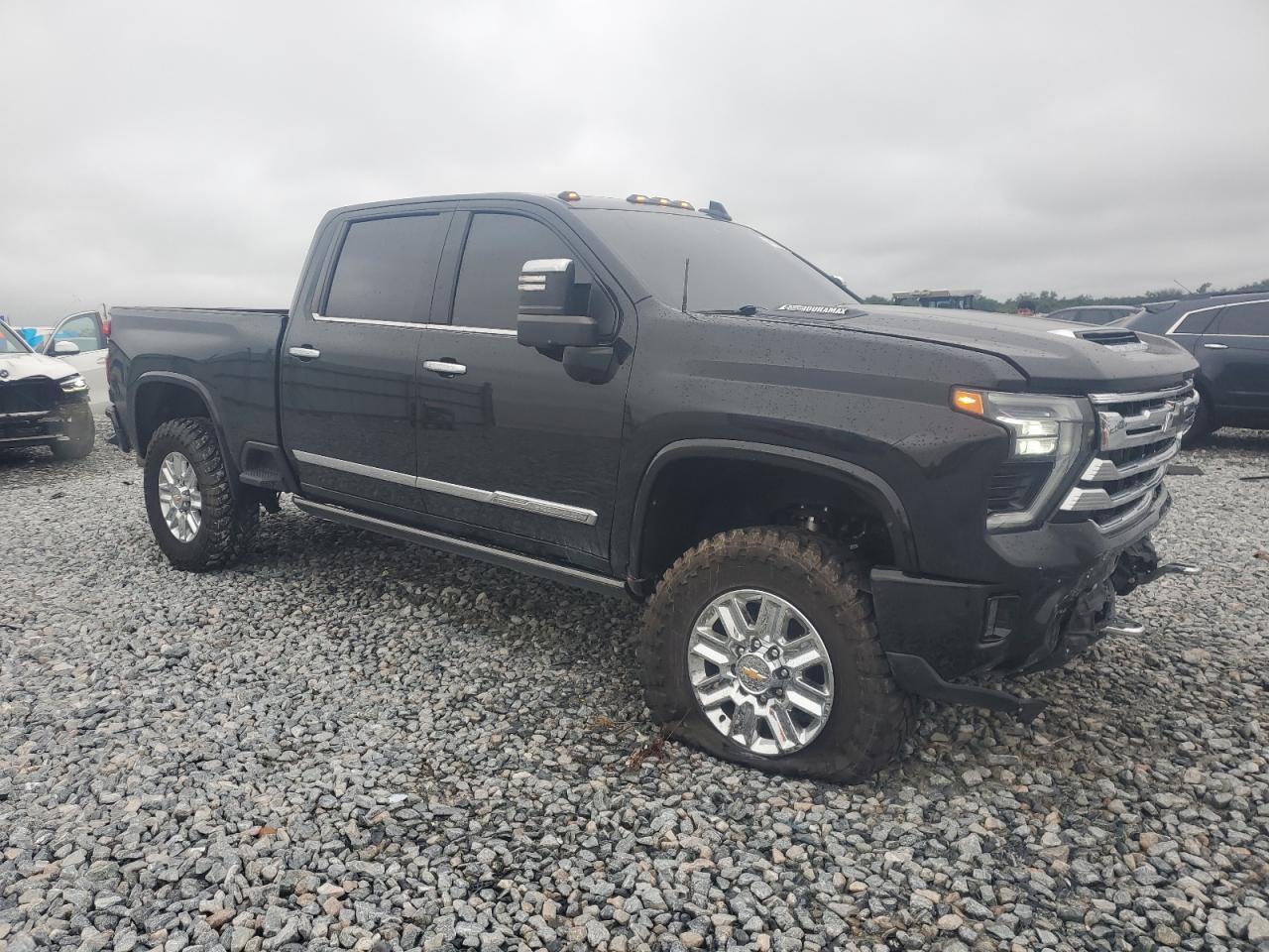 2024 CHEVROLET Silverado