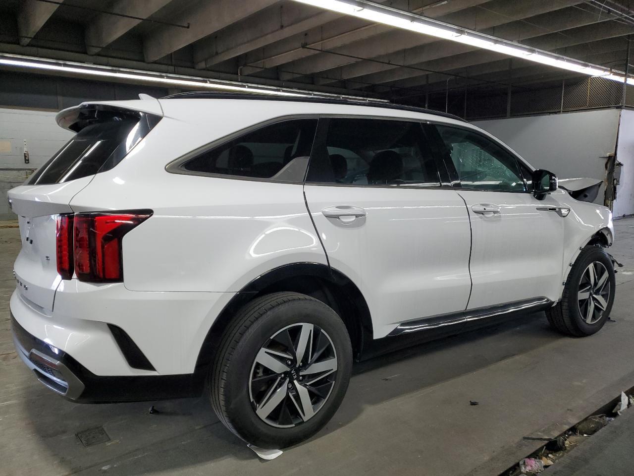 2021 KIA SORENTO