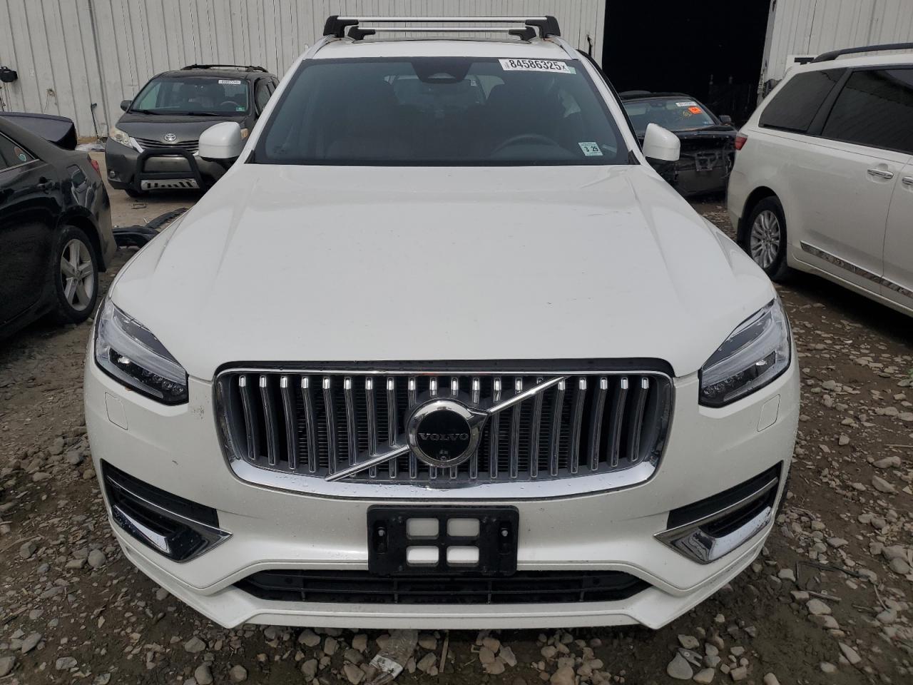 2024 VOLVO XC90