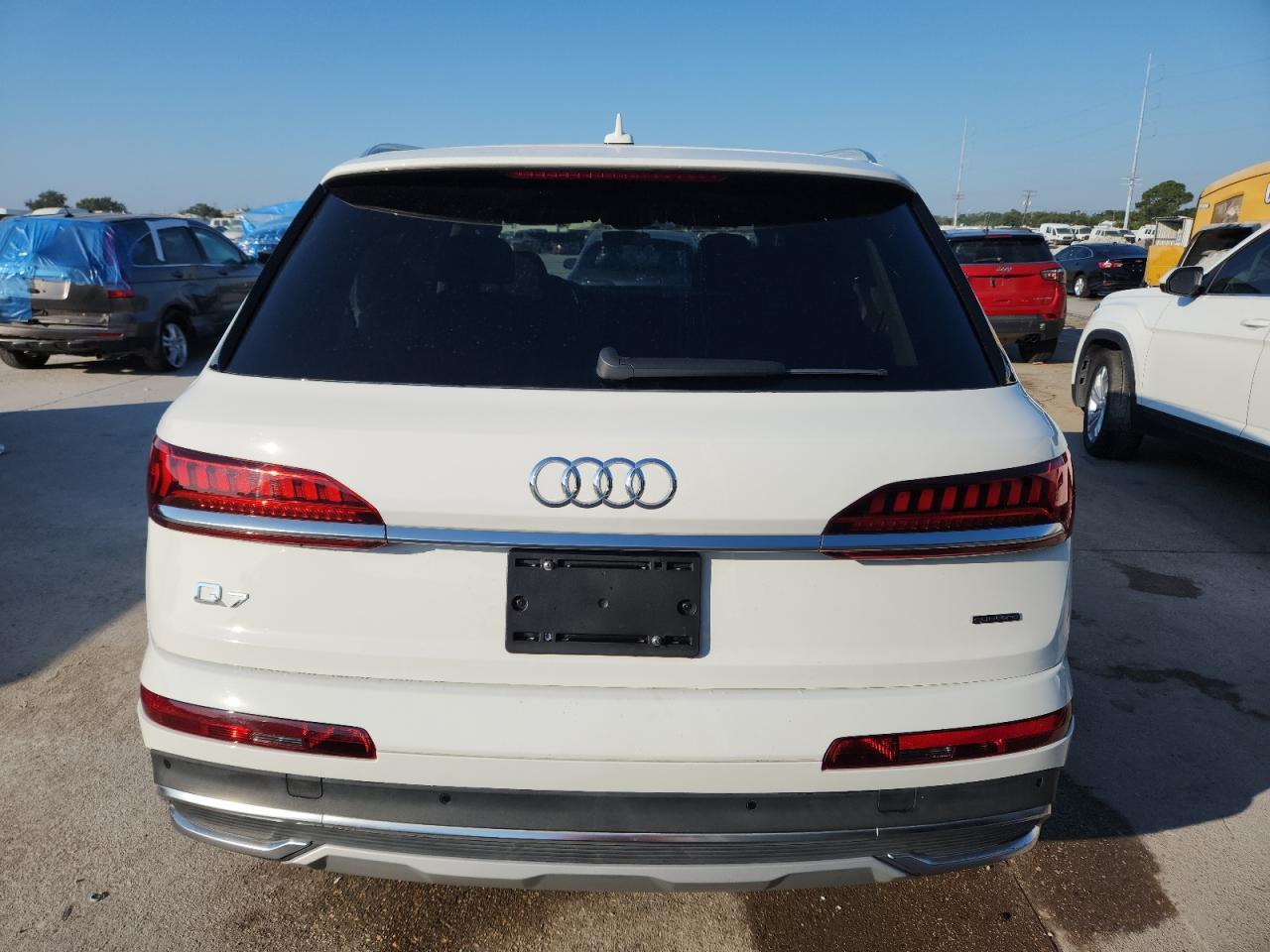 2022 AUDI Q7