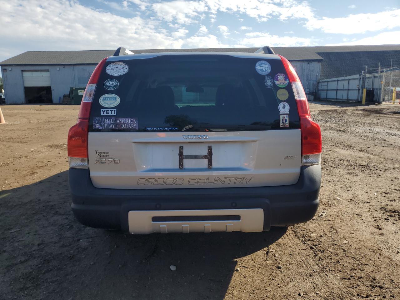 2006 VOLVO XC70