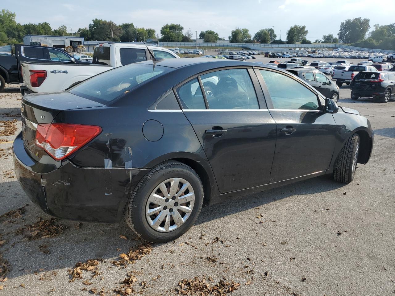 2011 CHEVROLET CRUZE