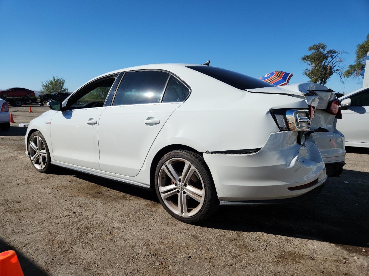 2016 VOLKSWAGEN JETTA