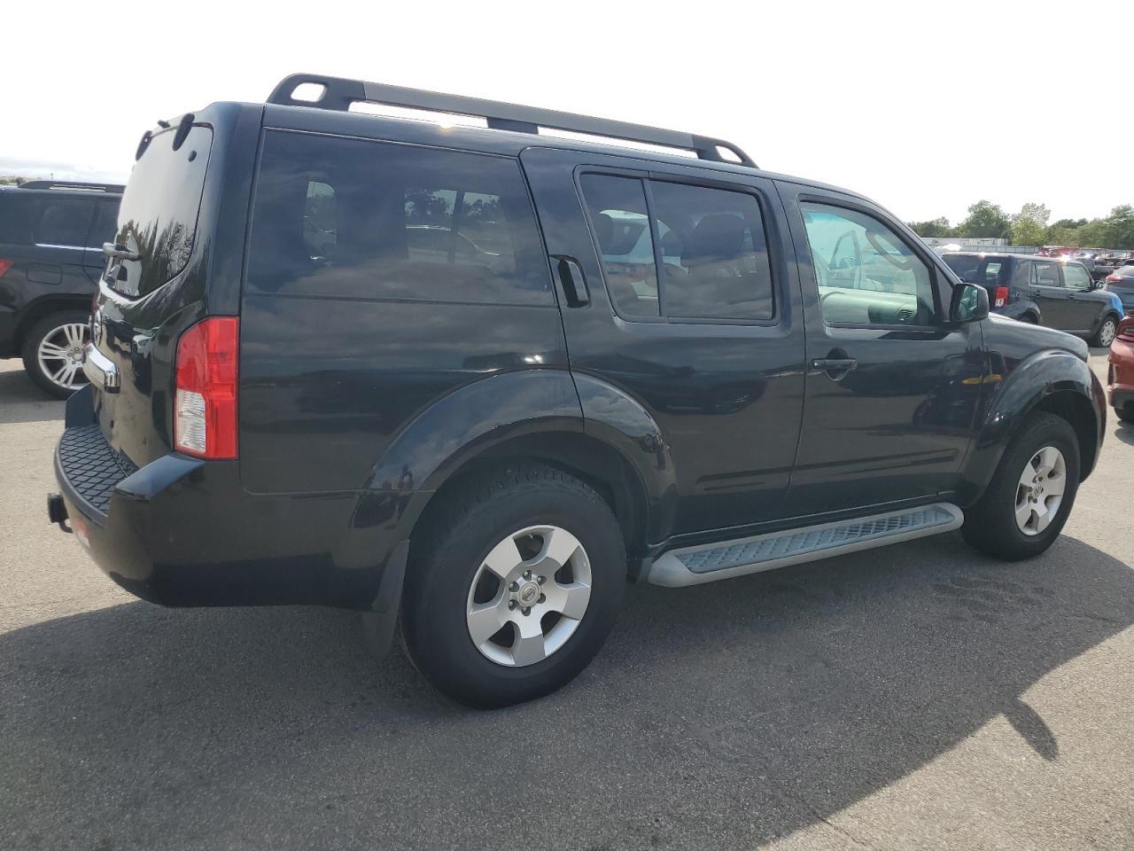 2010 NISSAN PATHFINDER
