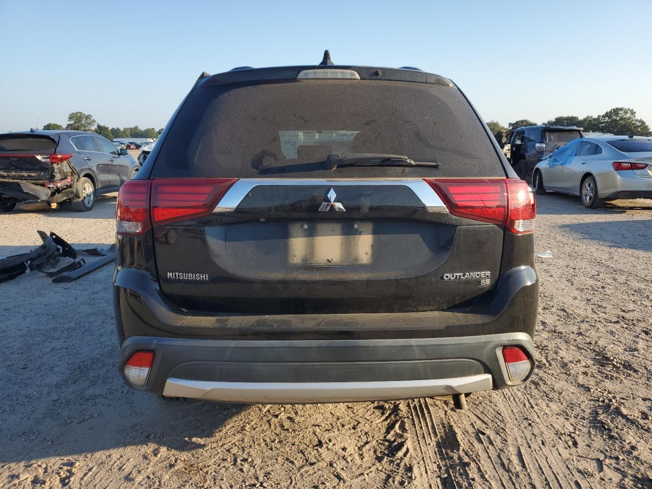 2018 MITSUBISHI outlander