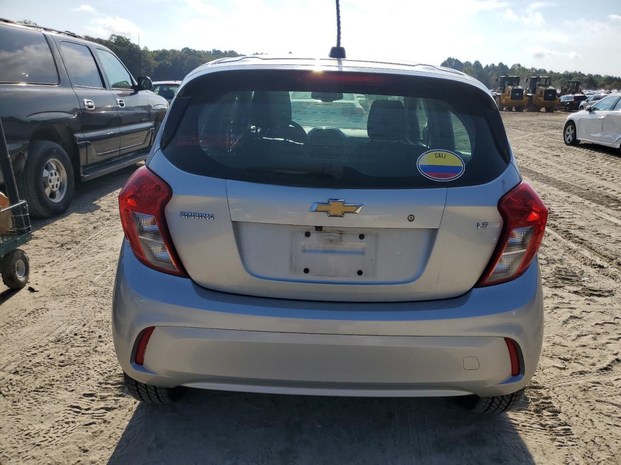 2016 CHEVROLET Spark
