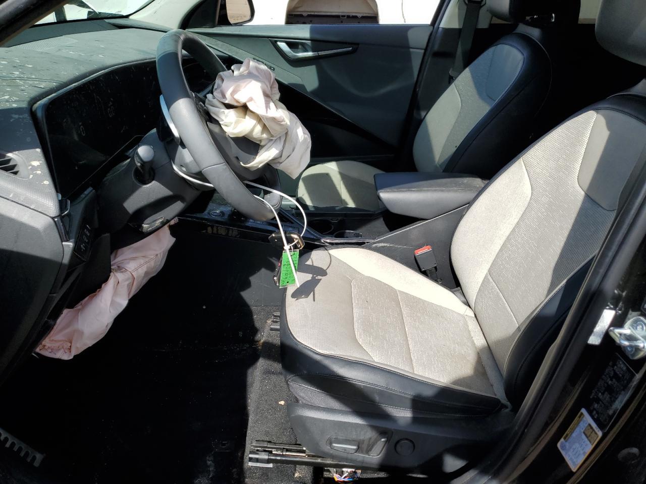 2023 KIA Niro