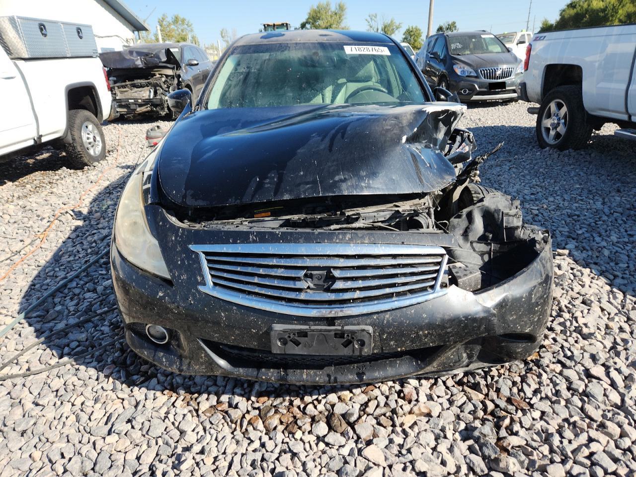 2012 INFINITI G37
