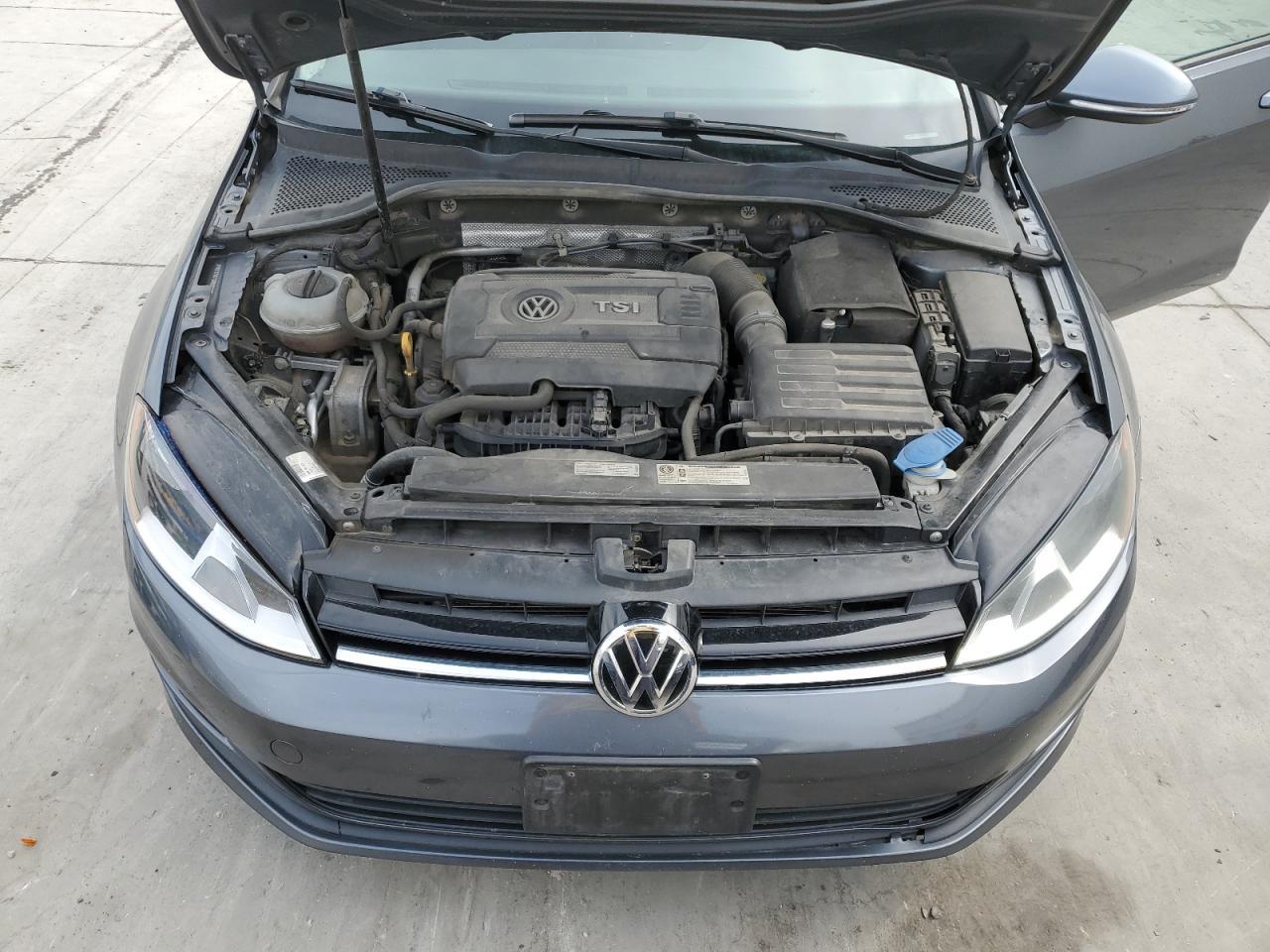 2016 VOLKSWAGEN GOLF