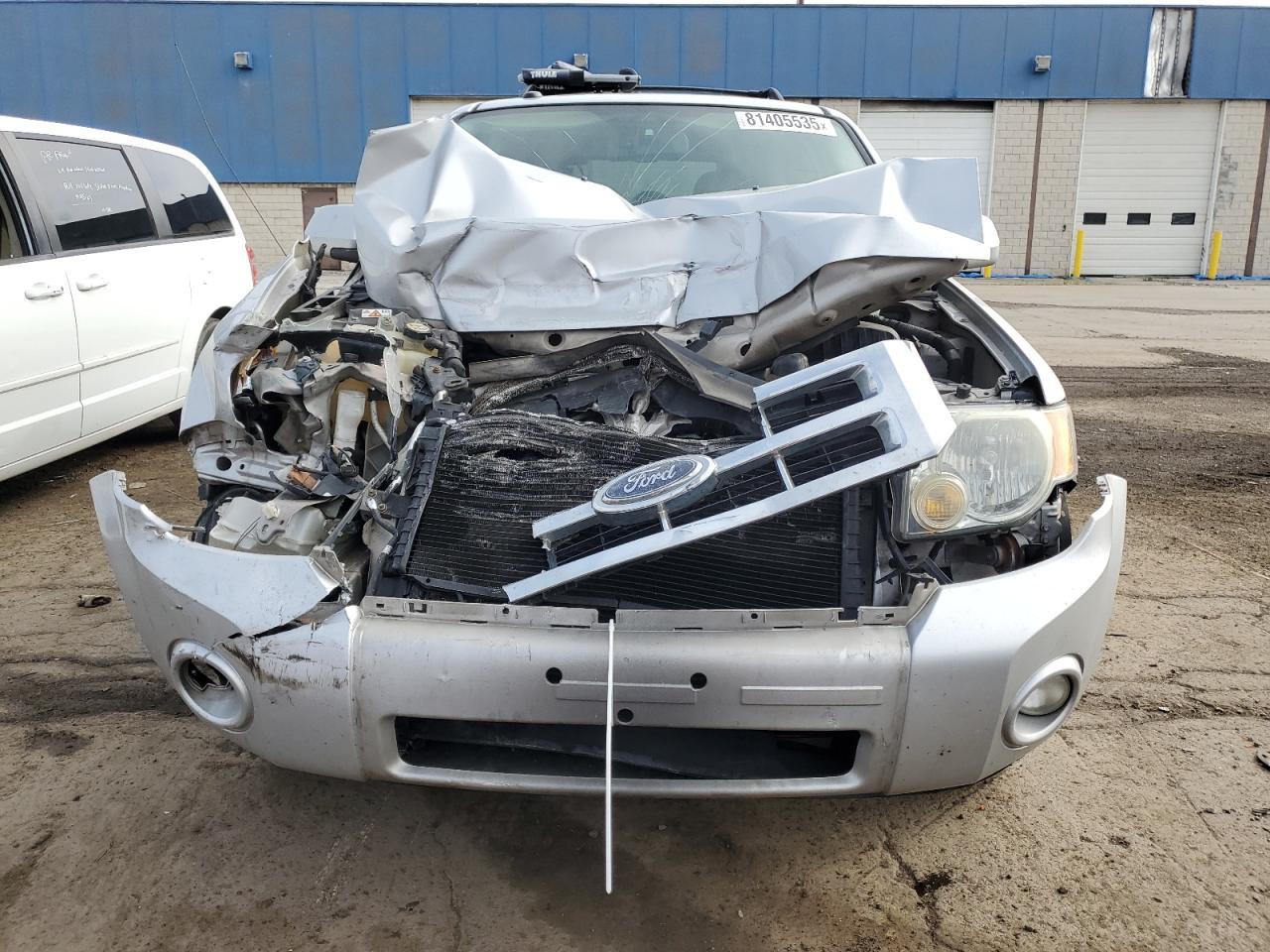 2009 FORD ESCAPE