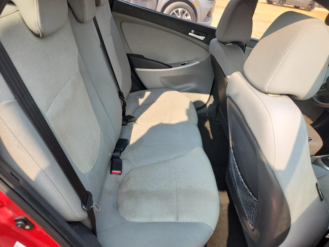 2012 HYUNDAI ACCENT