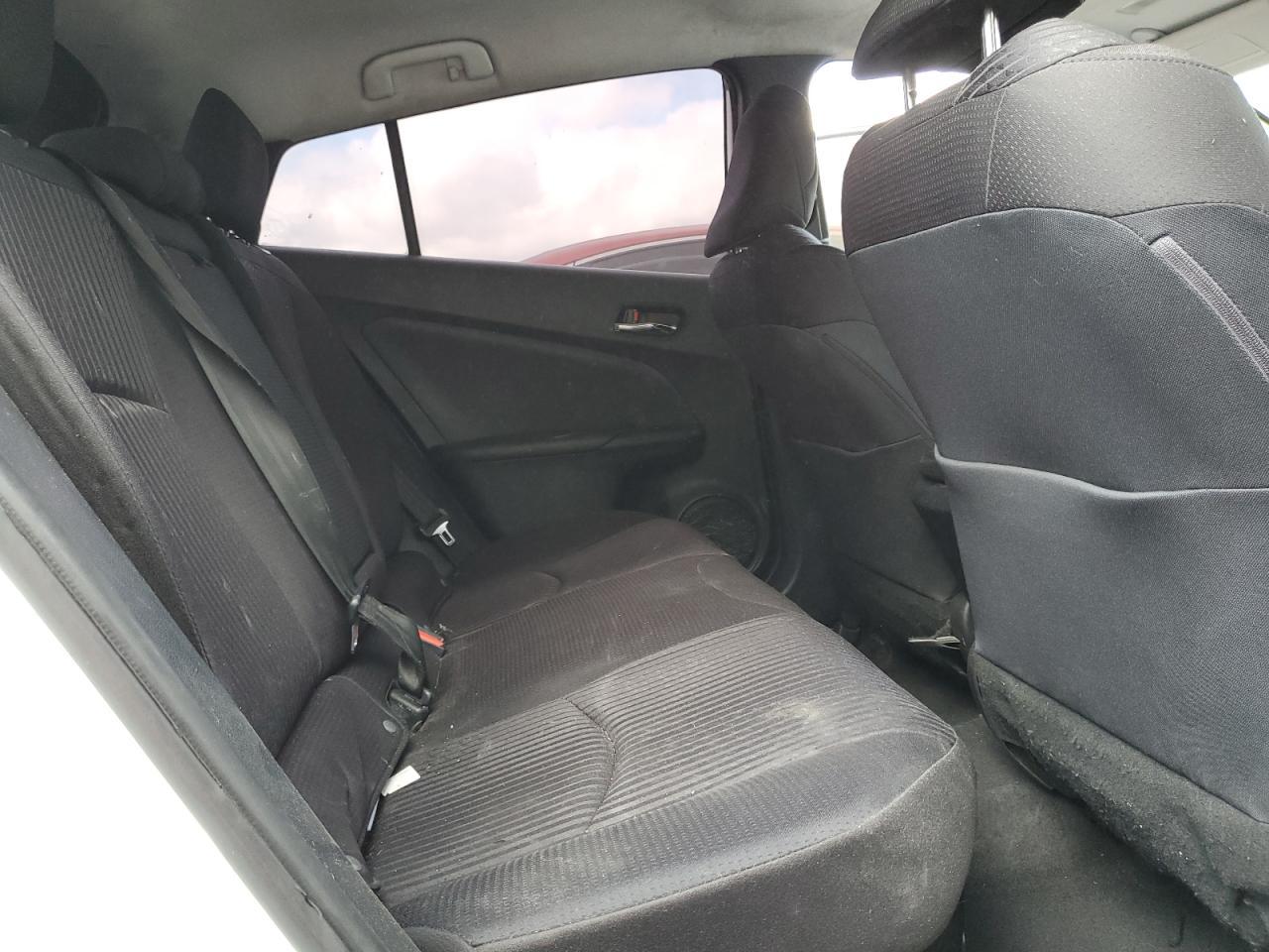 2017 TOYOTA PRIUS