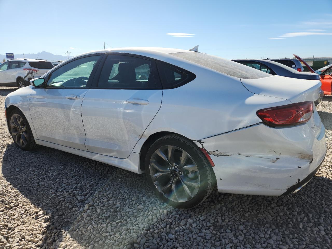 2015 CHRYSLER 200