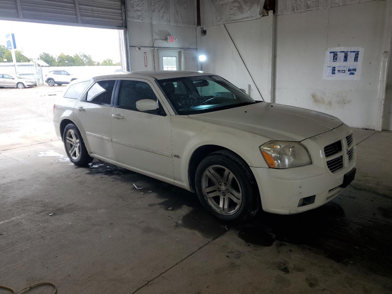 2006 DODGE MAGNUM