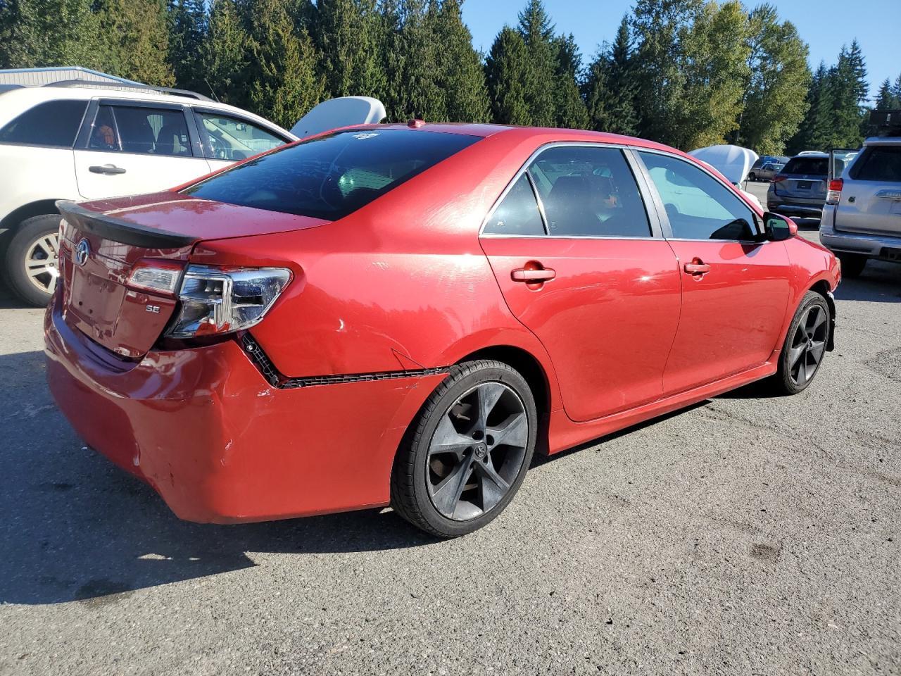 2012 TOYOTA CAMRY