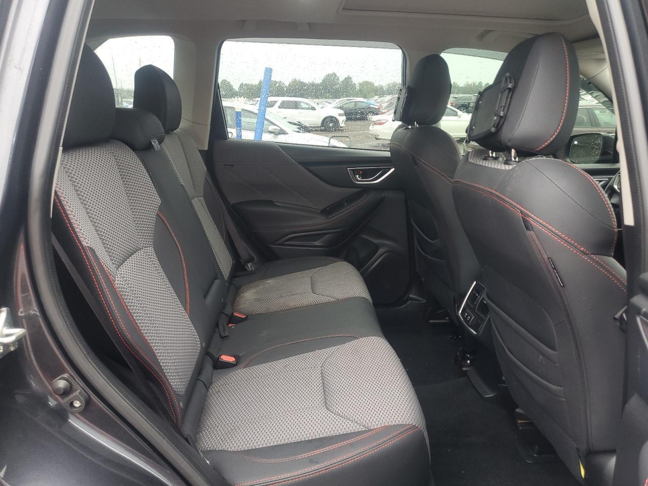 2019 SUBARU FORESTER