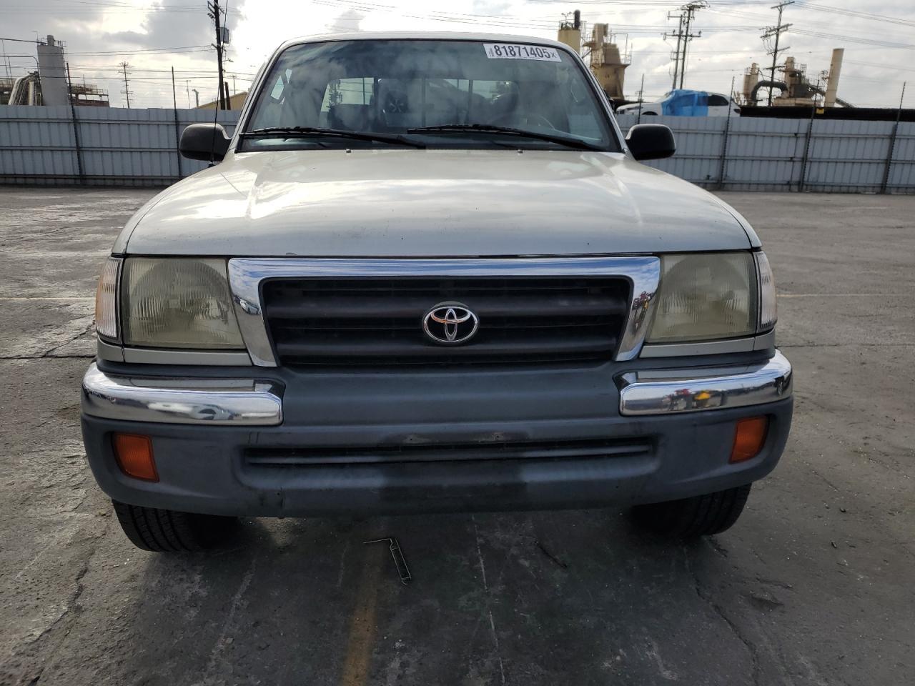 2000 TOYOTA TACOMA