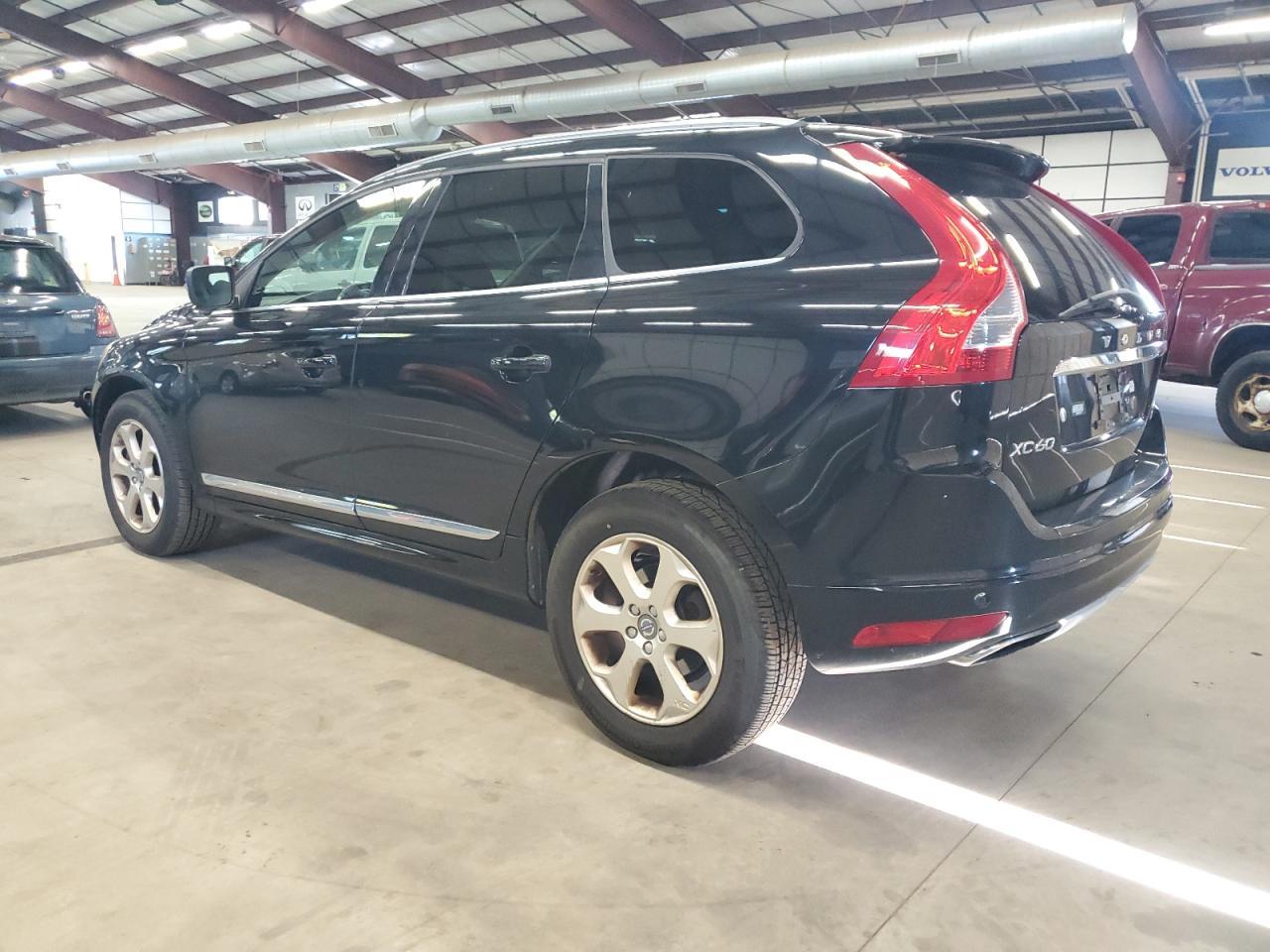 2016 VOLVO XC60