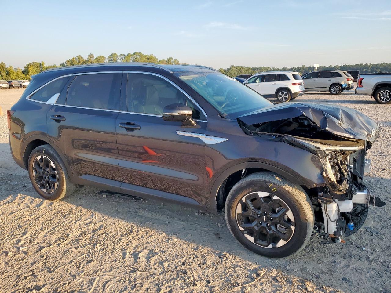 2025 KIA SORENTO