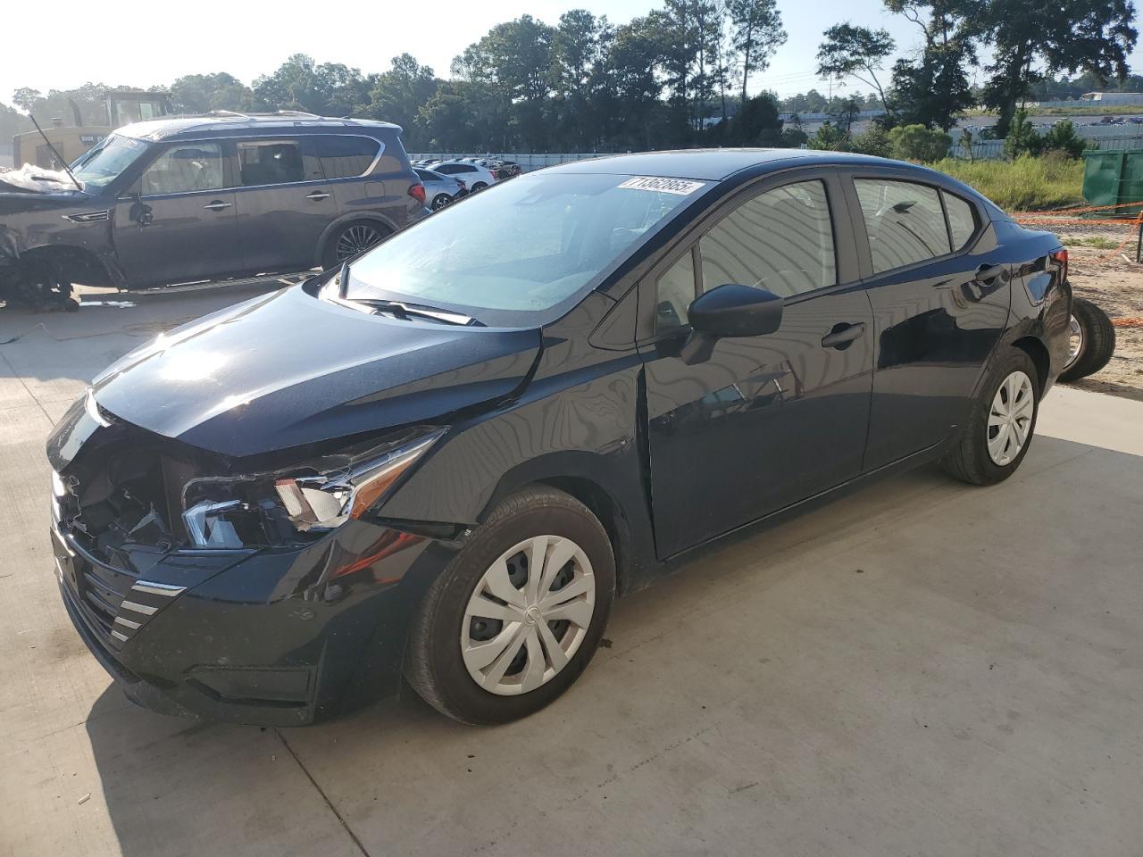 2024 NISSAN VERSA