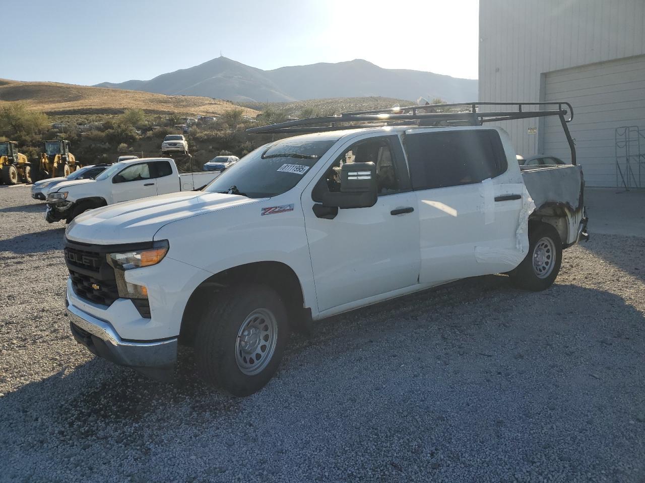 2023 CHEVROLET Silverado