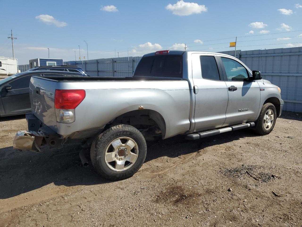2008 TOYOTA TUNDRA