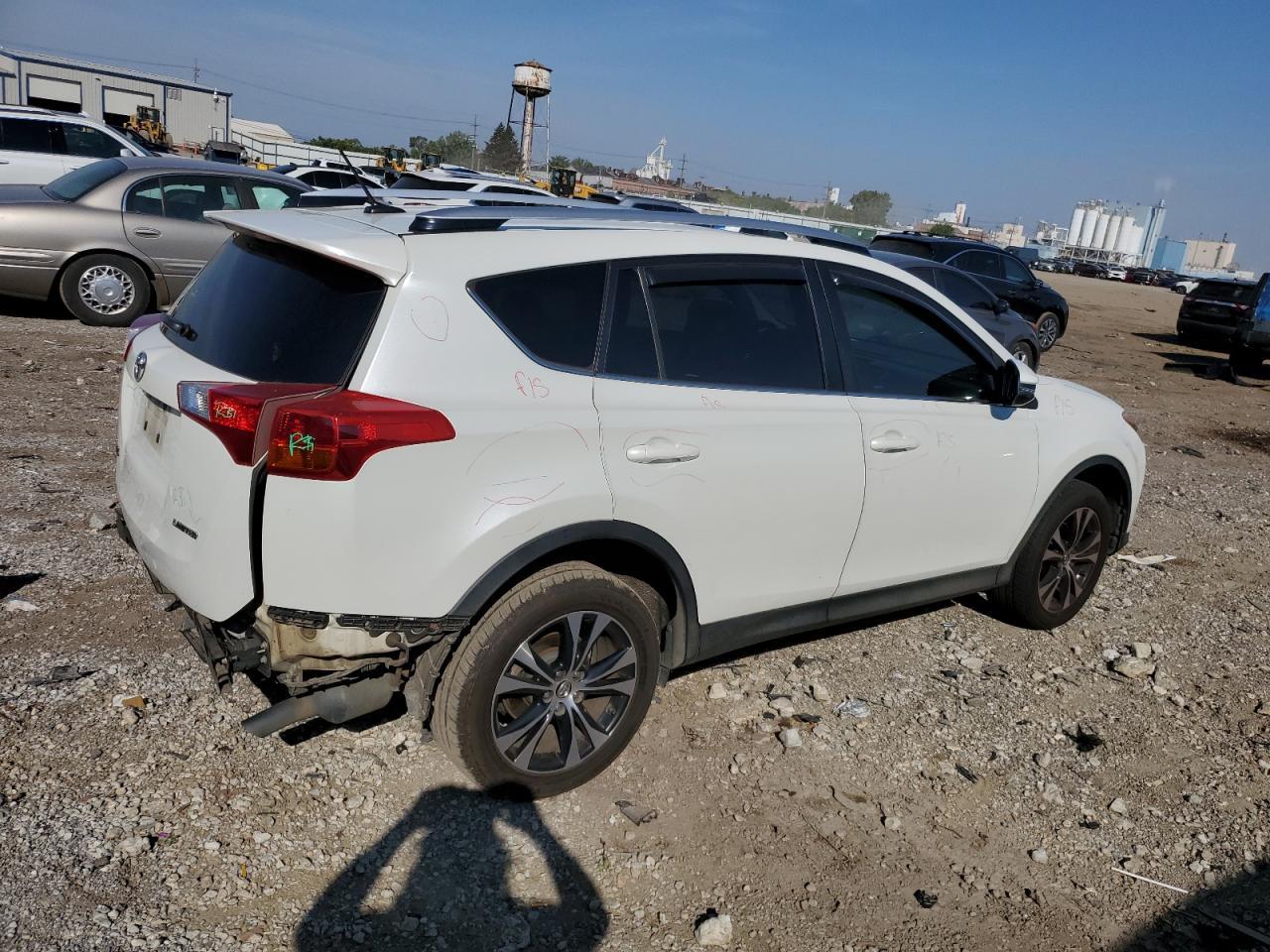 2015 TOYOTA RAV4