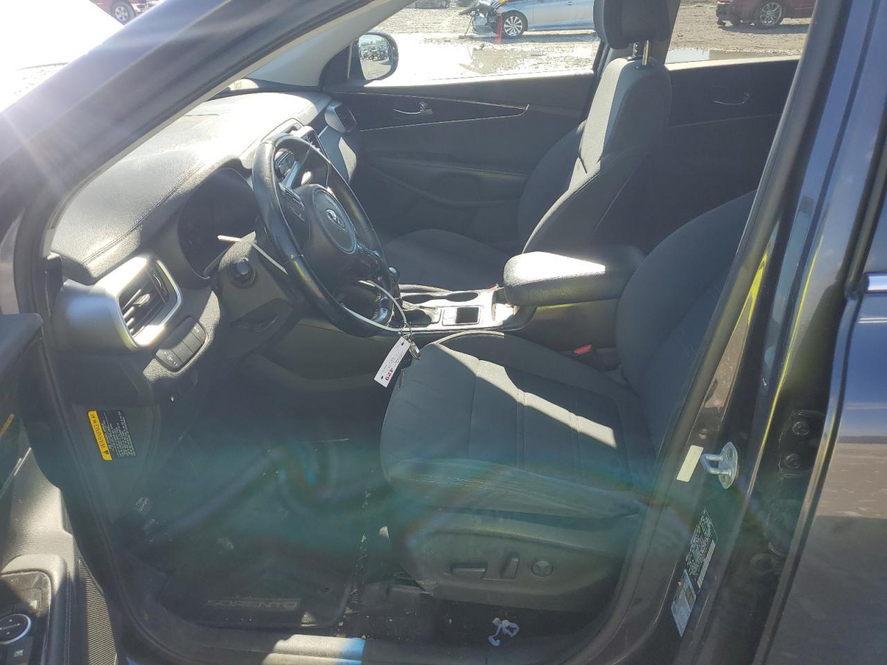 2016 KIA SORENTO