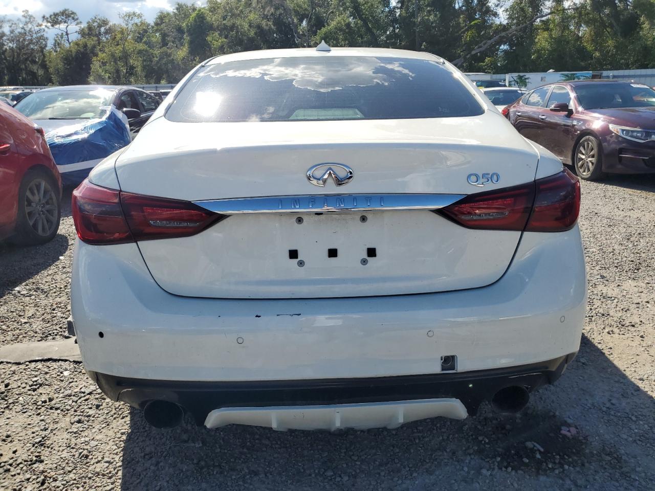2015 INFINITI Q50