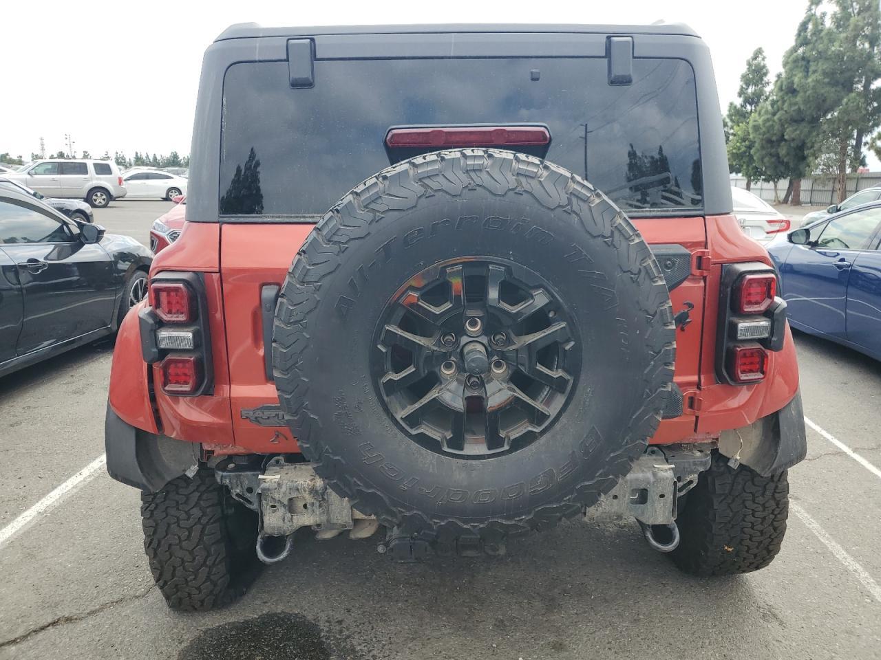 2024 FORD Bronco