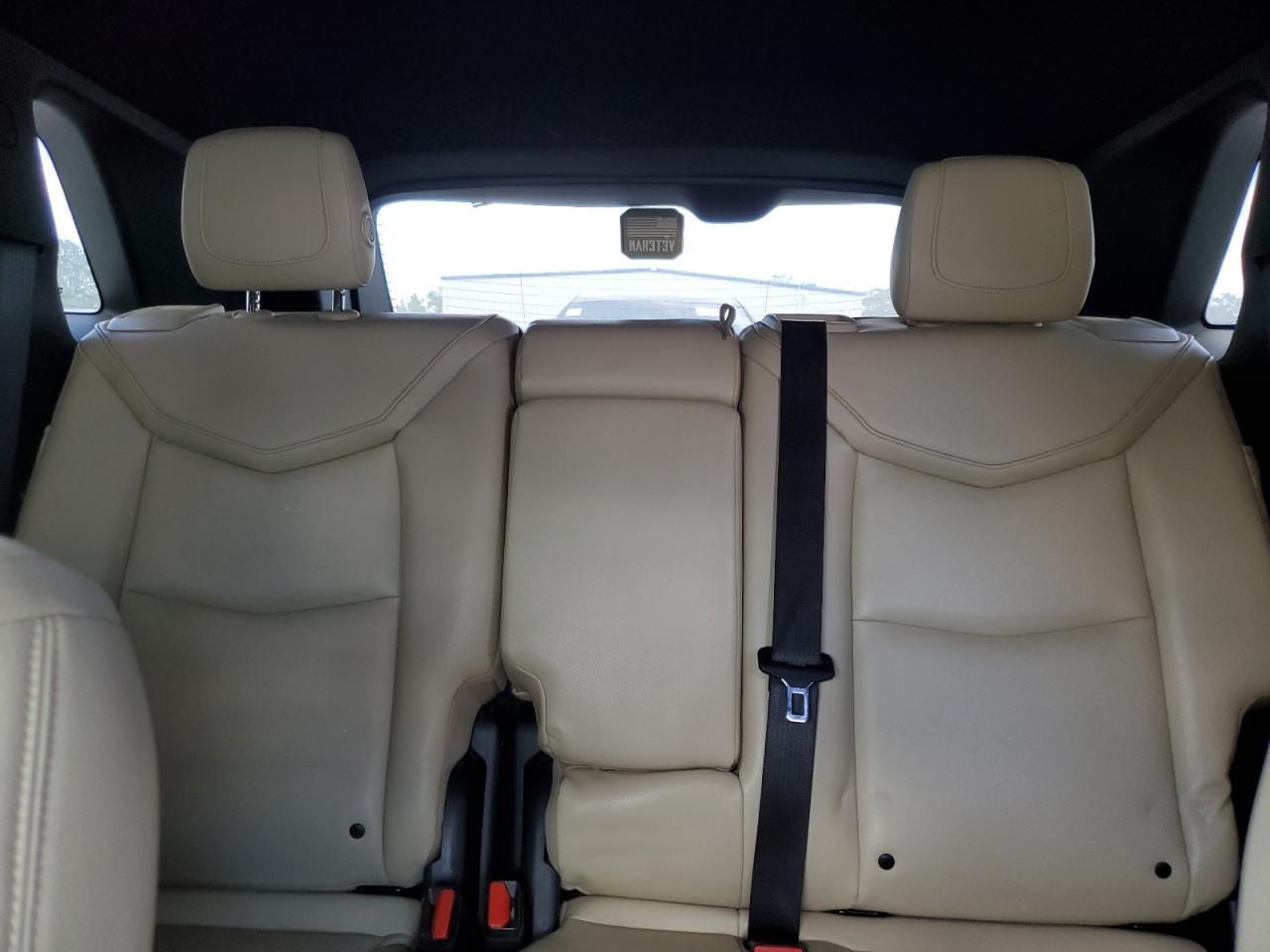2017 CADILLAC XT5