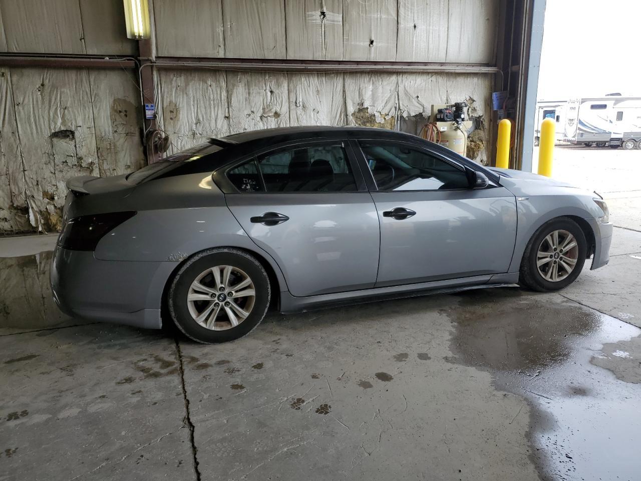 2009 NISSAN Maxima