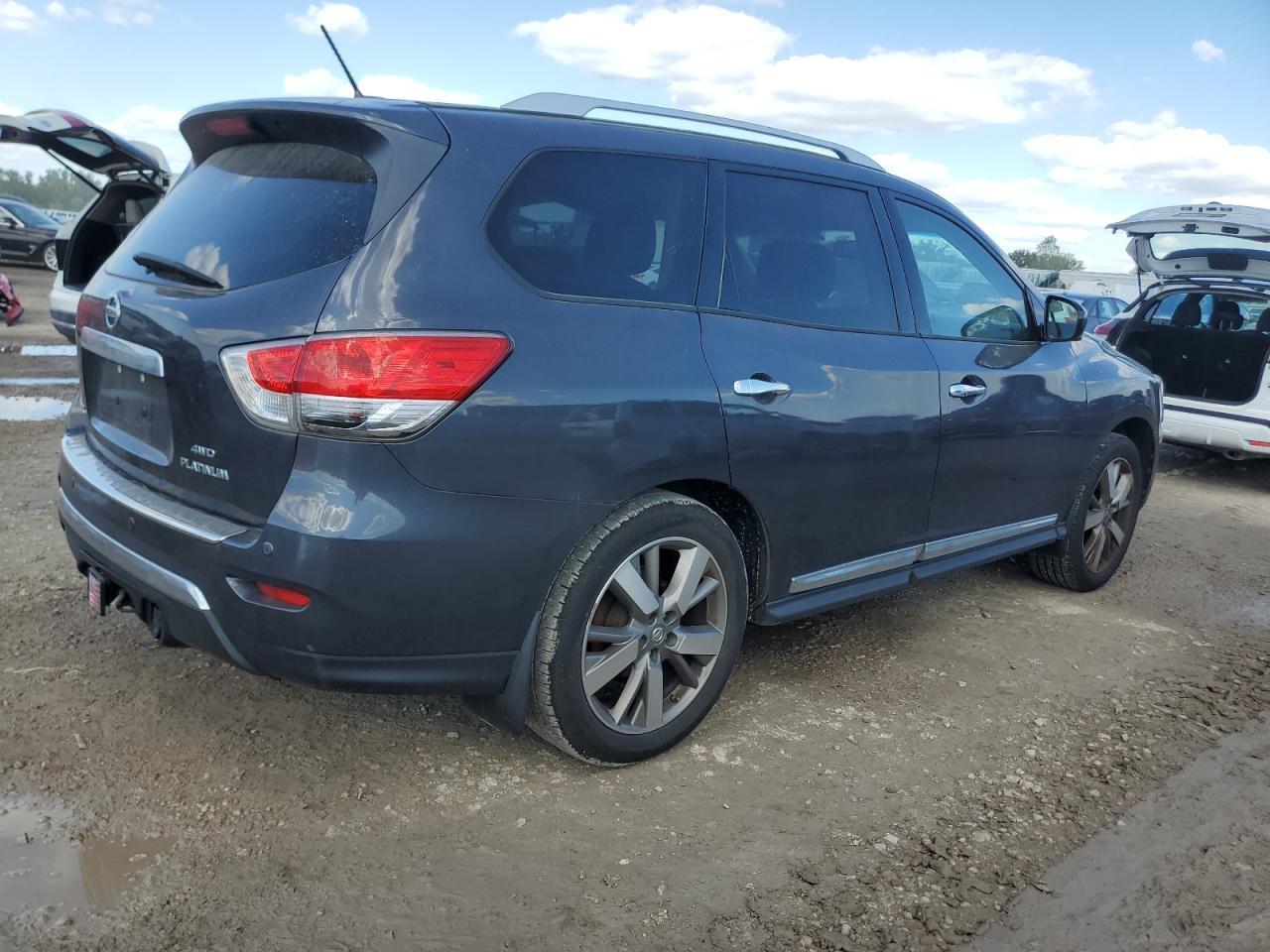 2014 NISSAN PATHFINDER