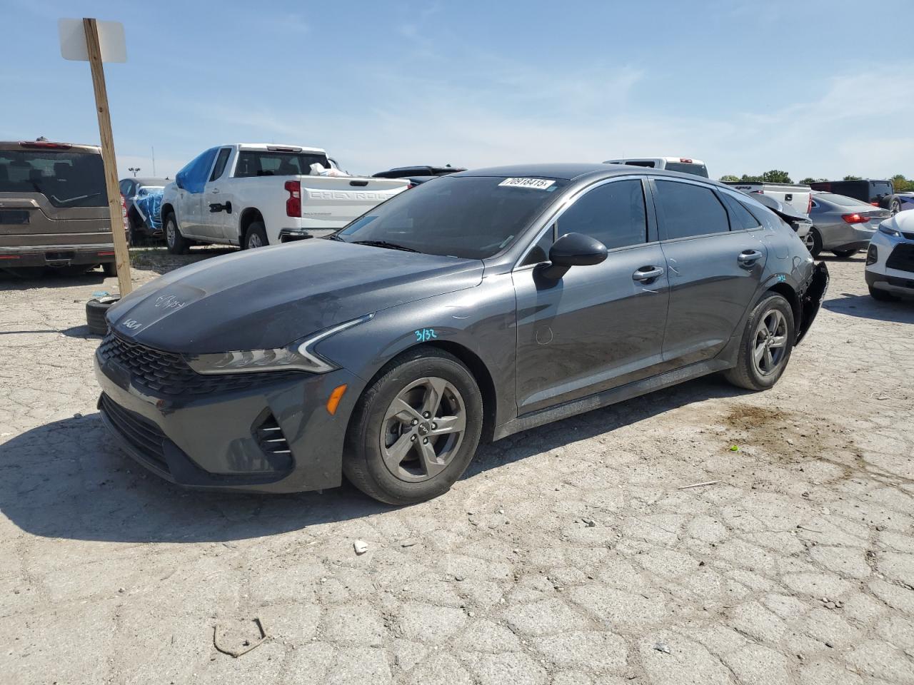 2022 KIA K5